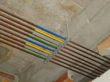 Instalação de tubulação para gases medicinais em hospital